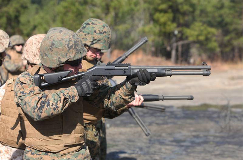 Benelli M4 Super 90 (M1014 JSCS) (MODERN, SPECIAL FORCES) Benelli M4 Super 90 (M1014 JSCS)