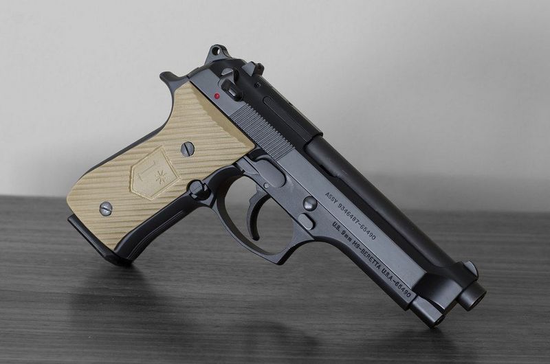 Beretta M9 (COLD WAR, IRAQI FREEDOM, MODERN, SPECIAL FORCES) Beretta M9