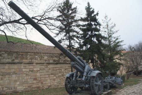 15cm Kanone 18 (15cm K18) (WORLD WAR 2) 15cm Kanone 18 (15cm K18)
