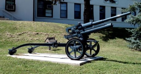 4.7cm Bohler M32 (WORLD WAR 2) 4.7cm Bohler M32