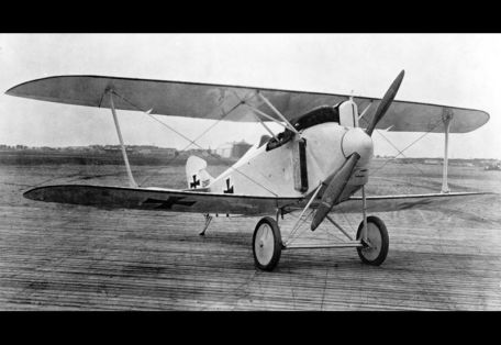 AEG PE (Panzer Einsitzer) (WORLD WAR 1, X-PLANE) AEG PE (Panzer Einsitzer)