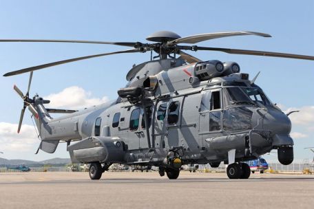 Airbus Helicopters H725/EC725 (Caracal/Super Cougar) (MODERN AIRCRAFT) Airbus Helicopters H725/EC725 (Caracal/Super Cougar)