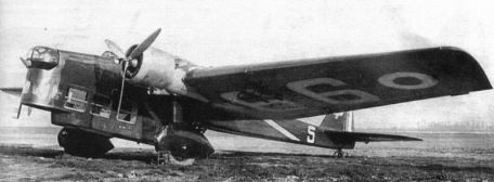 Amiot 143 (GOLDEN AGE, WORLD WAR 2) Amiot 143