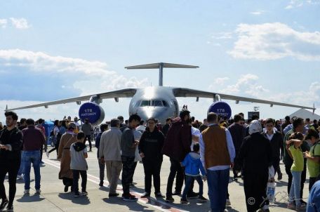 Antonov An-178 (MODERN AIRCRAFT, FUTURE FLIGHT) Antonov An-178