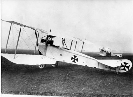 Aviatik C.I (WORLD WAR 1) Aviatik C.I