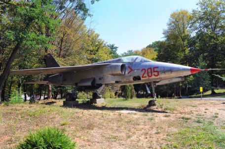 Avioane IAR 93 Vultur (Vulture) (COLD WAR) Avioane IAR 93 Vultur (Vulture)