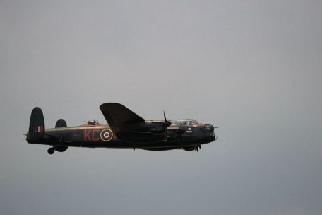 Avro Lancaster (BERLIN AIRLIFT, COLD WAR, WORLD WAR 2) Avro Lancaster