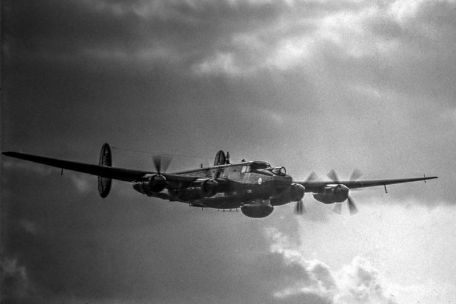 Avro Shackleton (COLD WAR, SUEZ CRISIS) Avro Shackleton