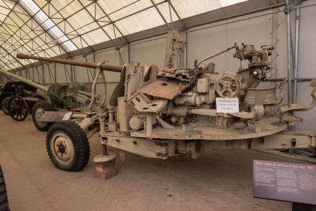 AZP S-60 (COLD WAR, VIETNAM WAR) AZP S-60