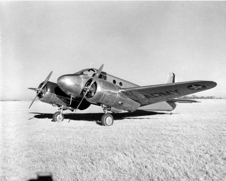 Beech AT-10 Wichita (W.A.S.P., WORLD WAR 2) Beech AT-10 Wichita