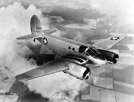 Beech AT-10 Wichita (W.A.S.P., WORLD WAR 2) Beech AT-10 Wichita