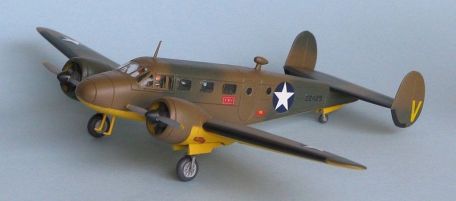 Beechcraft C-45 (Expeditor) (KOREAN WAR, STRATEGIC AIR COMMAND, W.A.S.P., WORLD WAR 2) Beechcraft C-45 (Expeditor)