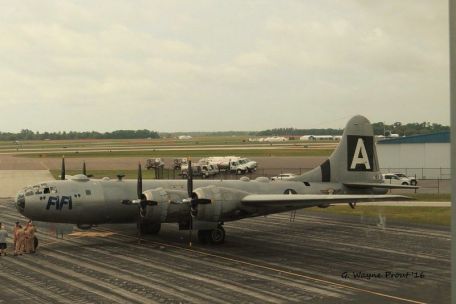 Boeing B-29 Superfortress (BERLIN AIRLIFT, COLD WAR, KOREAN WAR, STRATEGIC AIR COMMAND, W.A.S.P., WORLD WAR 2) Boeing B-29 Superfortress