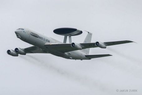 Boeing E-3 Sentry (AWACS) (COLD WAR, GULF WAR, MODERN AIRCRAFT) Boeing E-3 Sentry (AWACS)