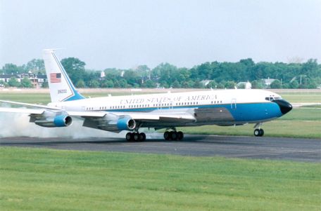 Boeing VC-137 / C-137 Stratoliner (COLD WAR, MODERN AIRCRAFT, VIETNAM WAR) Boeing VC-137 / C-137 Stratoliner