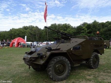 BTR-40 (Bronetransporter) (ARMORED PERSONNEL CARRIER, COLD WAR, KOREAN WAR, MODERN, VIETNAM WAR) BTR-40 (Bronetransporter)