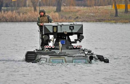 BTR-4 (ARMORED PERSONNEL CARRIER, MODERN) BTR-4