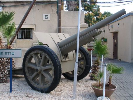 Canon de 105 mle 1913 Schneider (L13S) (COLD WAR, WORLD WAR 1, WORLD WAR 2) Canon de 105 mle 1913 Schneider (L13S)