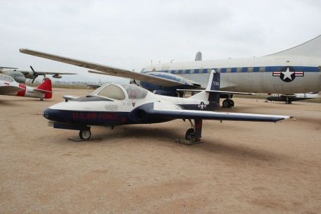 Cessna T-37 Tweet (COLD WAR, VIETNAM WAR) Cessna T-37 Tweet