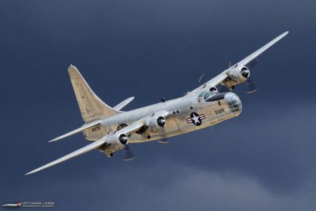 Consolidated PB4Y-2 Privateer (COLD WAR, WORLD WAR 2) Consolidated PB4Y-2 Privateer