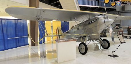 Curtiss F6C HAWK (GOLDEN AGE) Curtiss F6C HAWK
