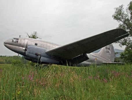 Curtiss-Wright C-46 Commando (COLD WAR, CUBAN MISSILE CRISIS, KOREAN WAR, VIETNAM WAR, W.A.S.P., WORLD WAR 2) Curtiss-Wright C-46 Commando