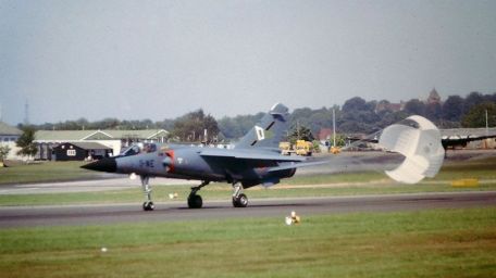 Dassault Mirage V (FALKLANDS WAR, MODERN AIRCRAFT, YOM KIPPUR WAR) Dassault Mirage V