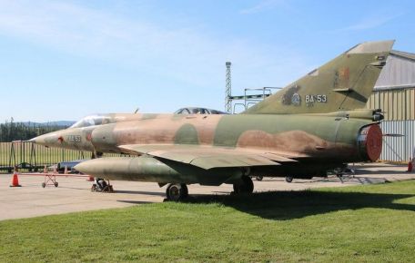 Dassault Mirage V (FALKLANDS WAR, MODERN AIRCRAFT, YOM KIPPUR WAR) Dassault Mirage V