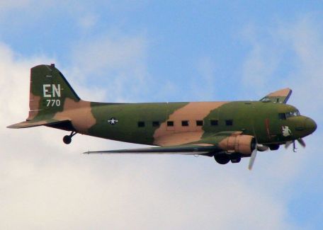 Douglas AC-47 Spooky (COLD WAR, VIETNAM WAR) Douglas AC-47 Spooky