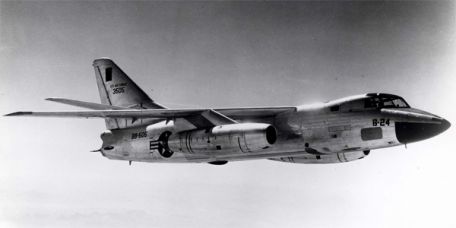 Douglas B-66 / RB-66 Destroyer (COLD WAR, CUBAN MISSILE CRISIS, VIETNAM WAR) Douglas B-66 / RB-66 Destroyer