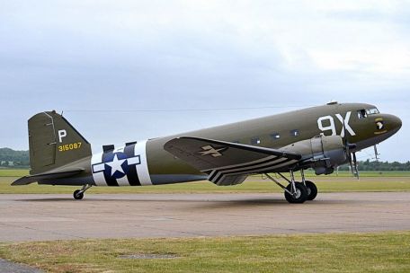 Douglas C-47 (Skytrain / Dakota)