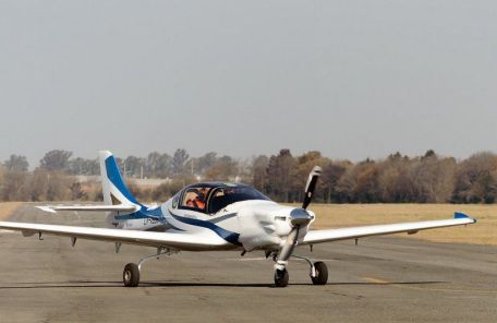 FAdeA IA-100 (MODERN AIRCRAFT, FUTURE FLIGHT) FAdeA IA-100