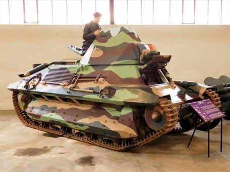 FCM 36 (Char leger Modele 1936 FCM)