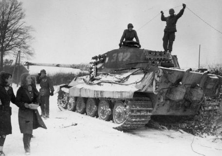 FCM Char 2C (WORLD WAR 2) FCM Char 2C