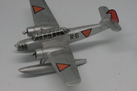 Fokker T.IX