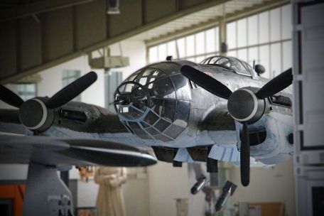 Heinkel He 111 (BATTLE OF BRITAIN, COLD WAR, GOLDEN AGE, SPANISH CIVIL WAR, WORLD WAR 2) Heinkel He 111