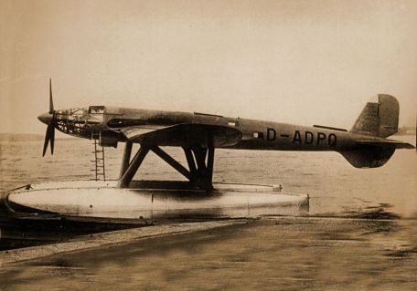 Heinkel He 119 (WORLD WAR 2, X-PLANE) Heinkel He 119