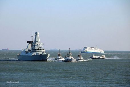 HMS Dauntless (D33) (MODERN NAVY) HMS Dauntless (D33)