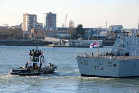 HMS Dauntless (D33) (MODERN NAVY) HMS Dauntless (D33)