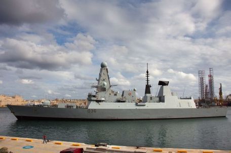 HMS Defender (D36)