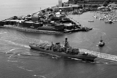 HMS Iron Duke (F234)