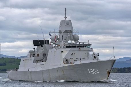 HNLMS De Ruyter (F804) (MODERN NAVY) HNLMS De Ruyter (F804)