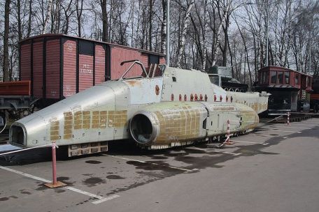 Ilyushin IL-102 (COLD WAR, X-PLANE) Ilyushin IL-102