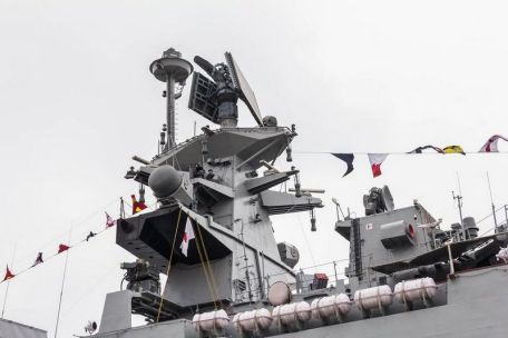 INS Sahyadri (F49)