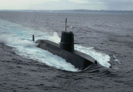 JS Oyashio (SS-590)