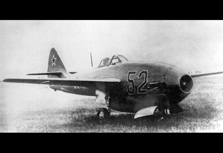 Lavochkin La-152 (Series) (COLD WAR, X-PLANE) Lavochkin La-152 (Series)