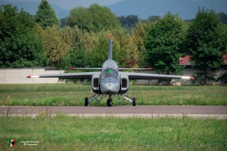 Leonardo M-345