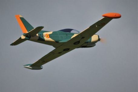 Leonardo (SIAI-Marchetti) SF.260