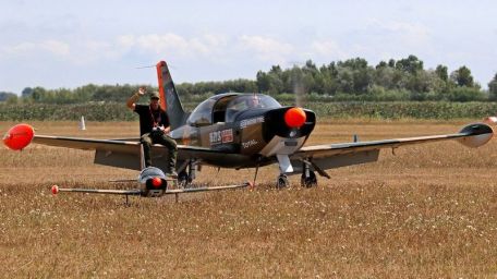 Leonardo (SIAI-Marchetti) SF.260