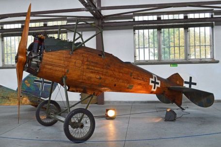 LFG Roland D.VI (WORLD WAR 1) LFG Roland D.VI